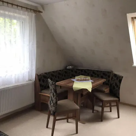 Auf Dem Gemuesehof An Der Spree * Burg (Spreewald)